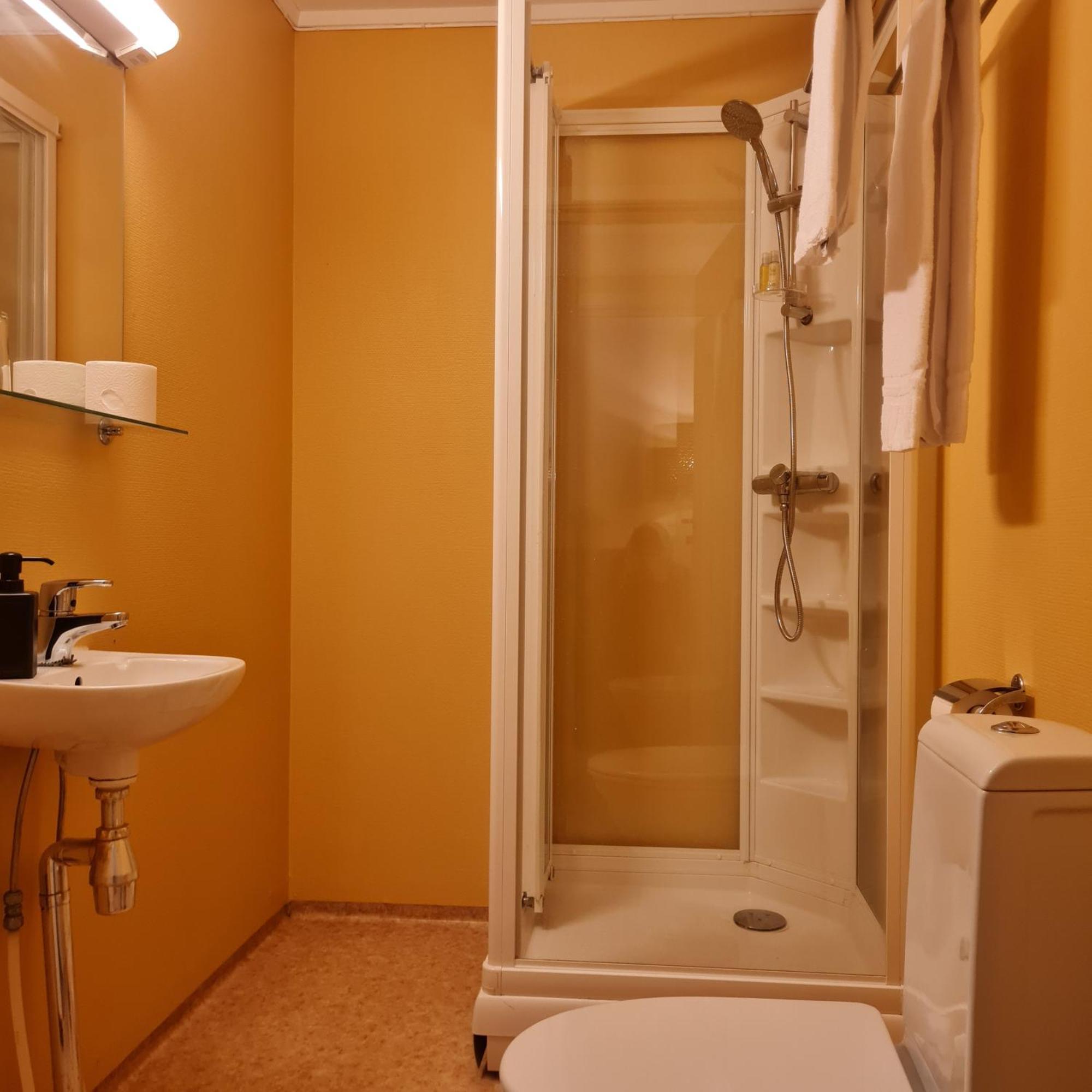 Lofoten Vaeroy Bryggehotell As Bagian luar foto